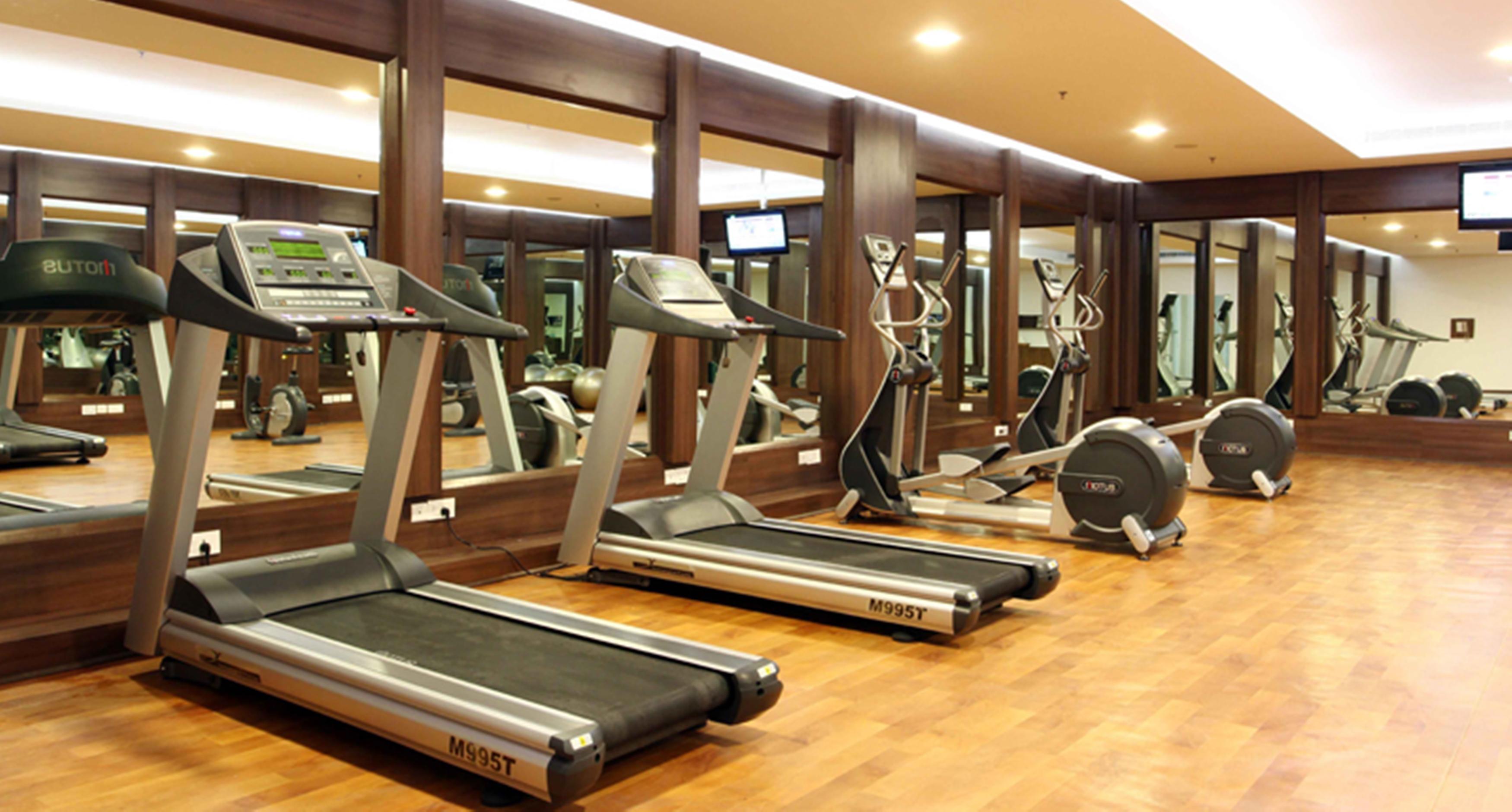 Welcomhotel By Itc Hotels, Dwarka, New Delhi Ngoại thất bức ảnh A gym in a hotel