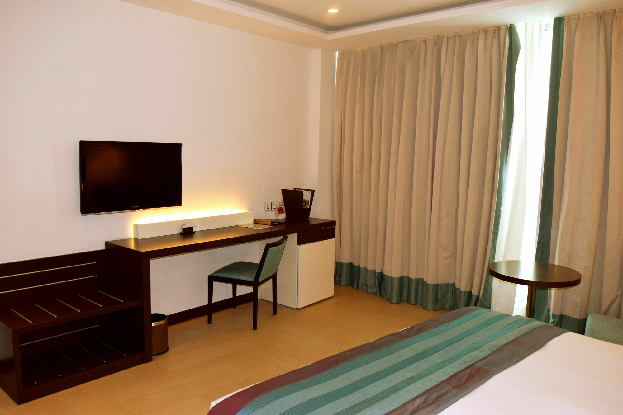 Welcomhotel By Itc Hotels, Dwarka, New Delhi Ngoại thất bức ảnh A room at the hotel