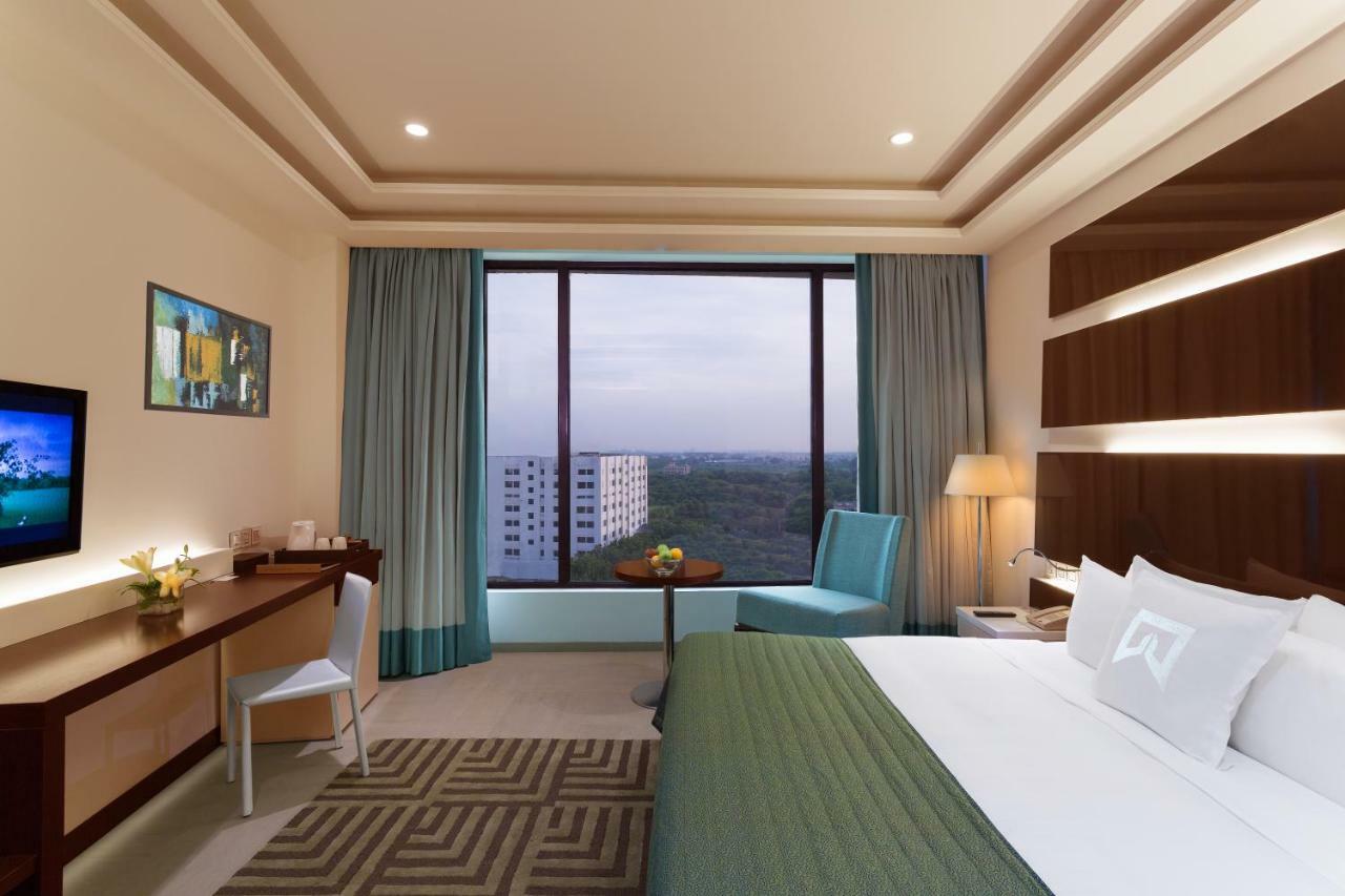 Welcomhotel By Itc Hotels, Dwarka, New Delhi Ngoại thất bức ảnh A room at the hotel